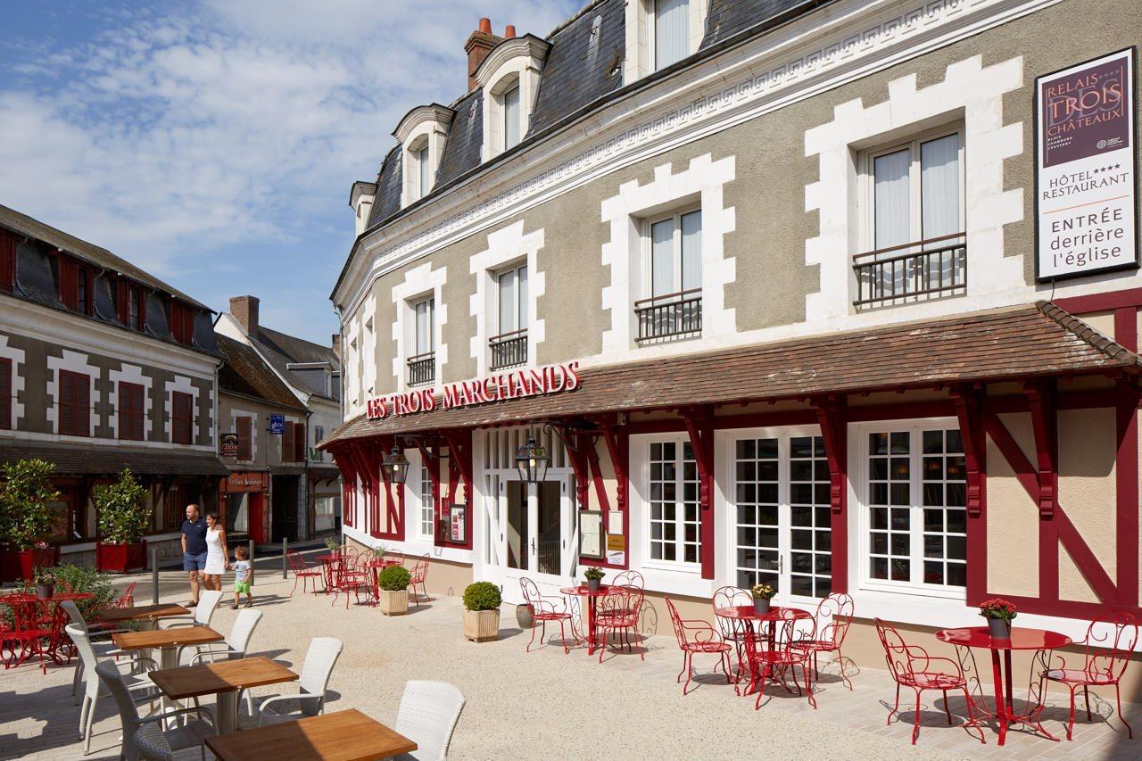 קור-שברני Relais Des Trois Chateaux Hotel-Restaurant - Teritoria מראה חיצוני תמונה